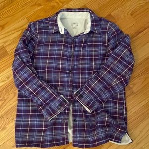 Excellent condition LL Bean size Small petite, fleece lined flannel shirt.